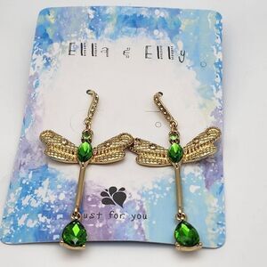 NWT Ella & Elly Gold Tone & Green Dragonfky Dangling Earrings